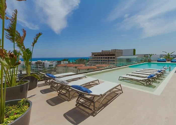 Casa de férias W Rooftop Ocean Views Near